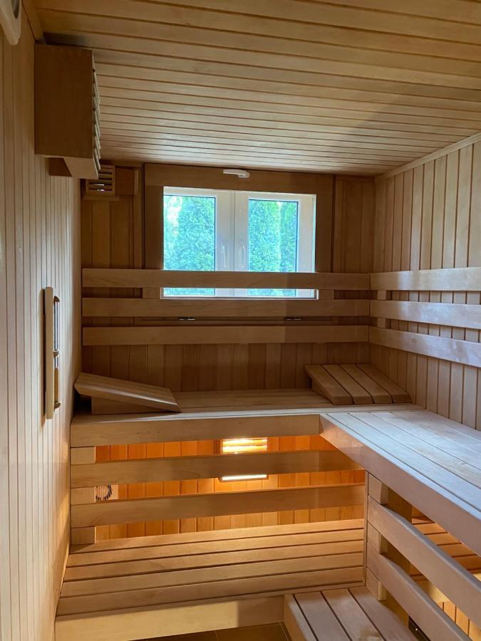 Villa Sanriver Пжемысл Экстерьер фото